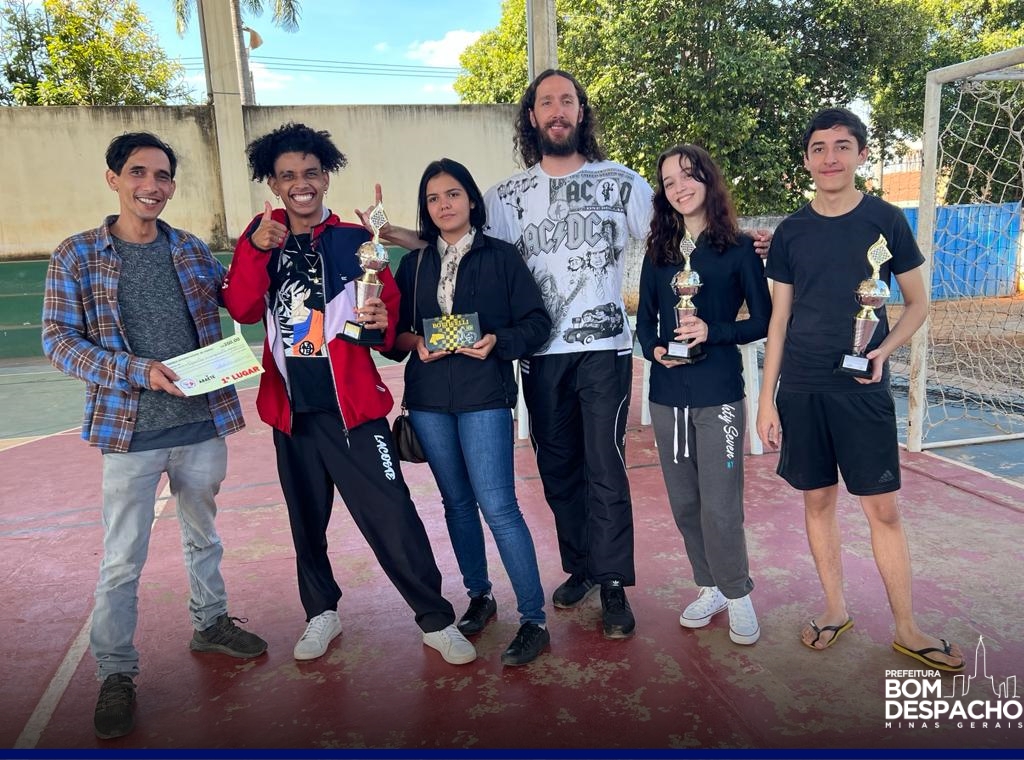 Atletas de Divinópolis tem excelente desempenho em campeonato de Bom  Despacho – Clube de Xadrez de Divinópolis